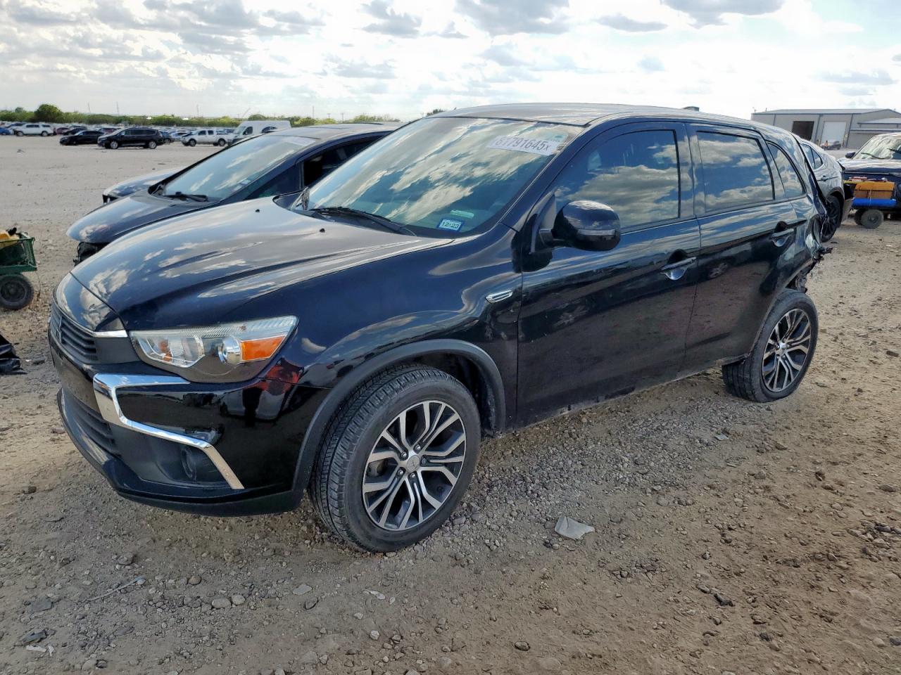 MITSUBISHI OUTLANDER ES