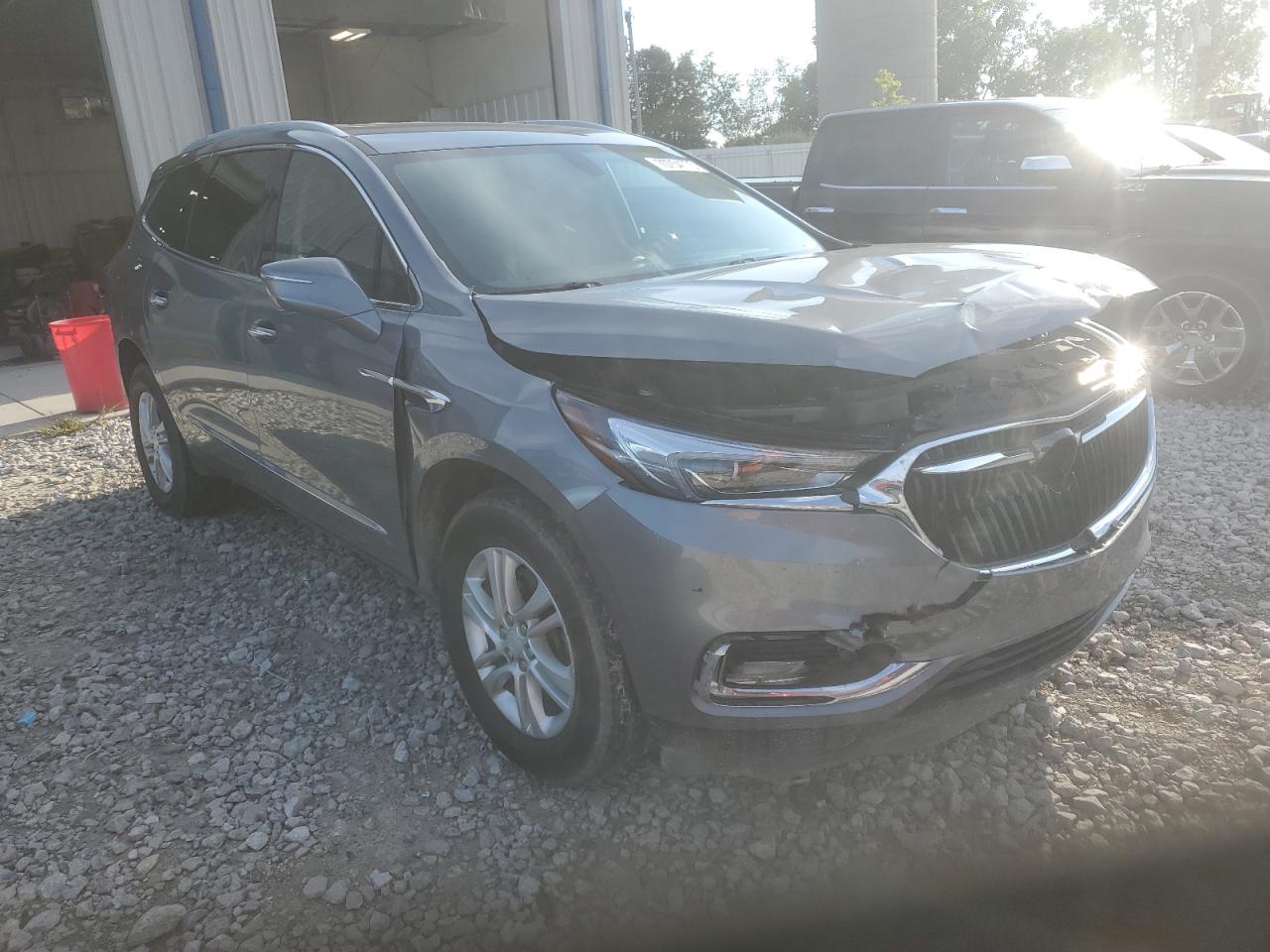 BUICK ENCLAVE ESSENCE