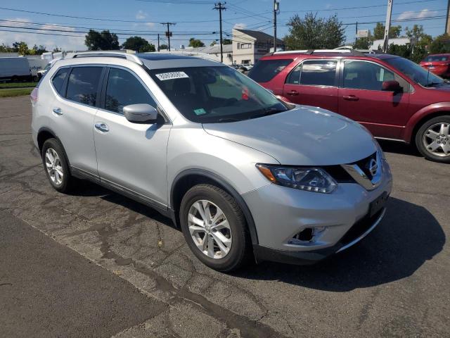 2015 NISSAN ROGUE S 5N1AT2MV0FC824435