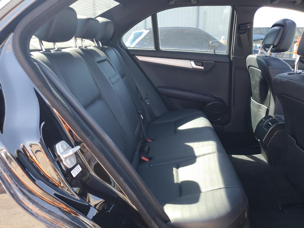 MERCEDES-BENZ C-CLASS 250