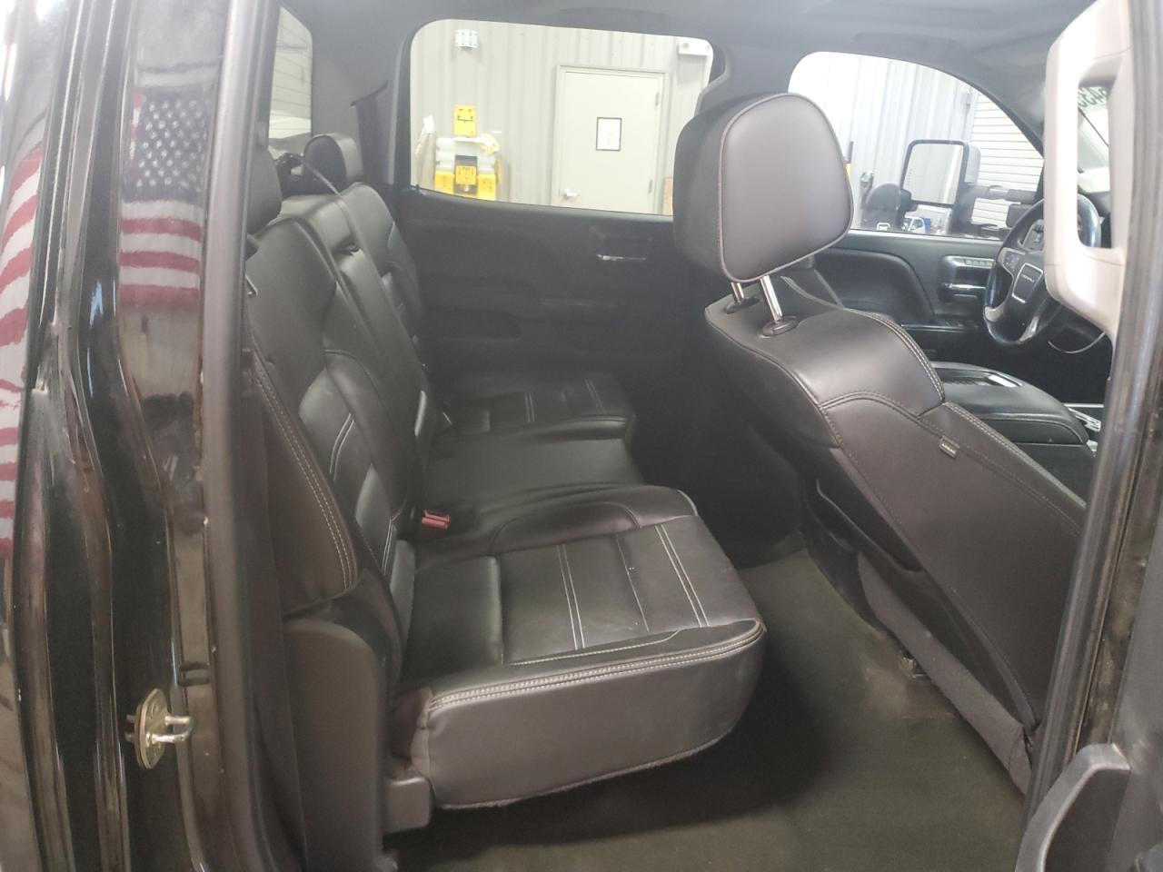 GMC SIERRA K3500 DENALI