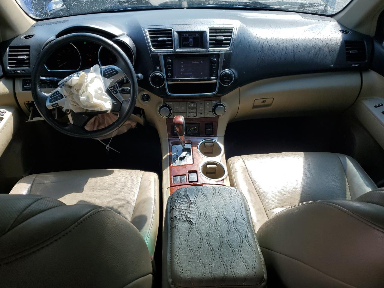 TOYOTA HIGHLANDER LIMITED