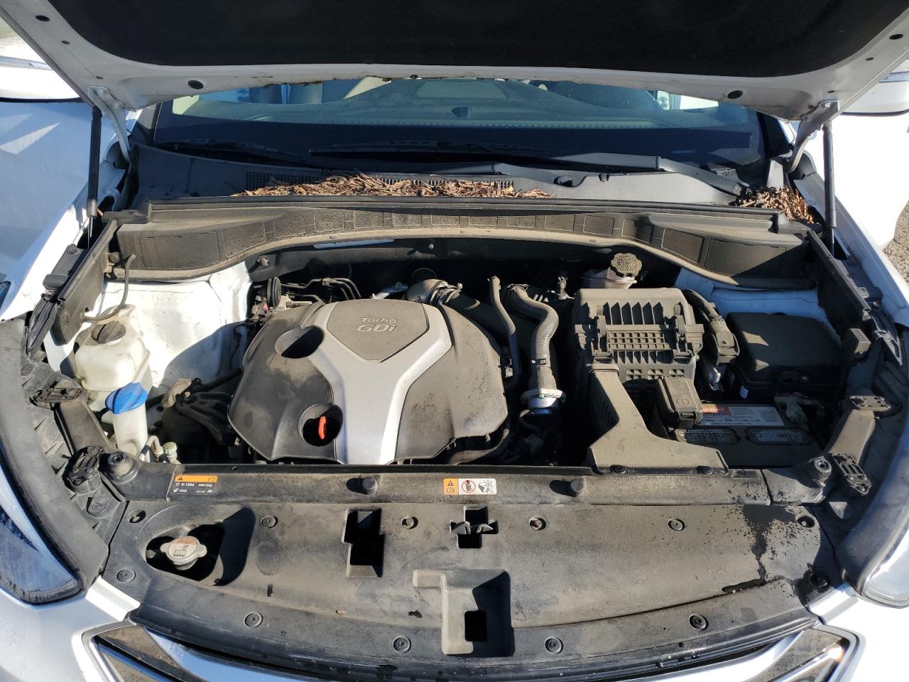 HYUNDAI SANTA FE SPORT