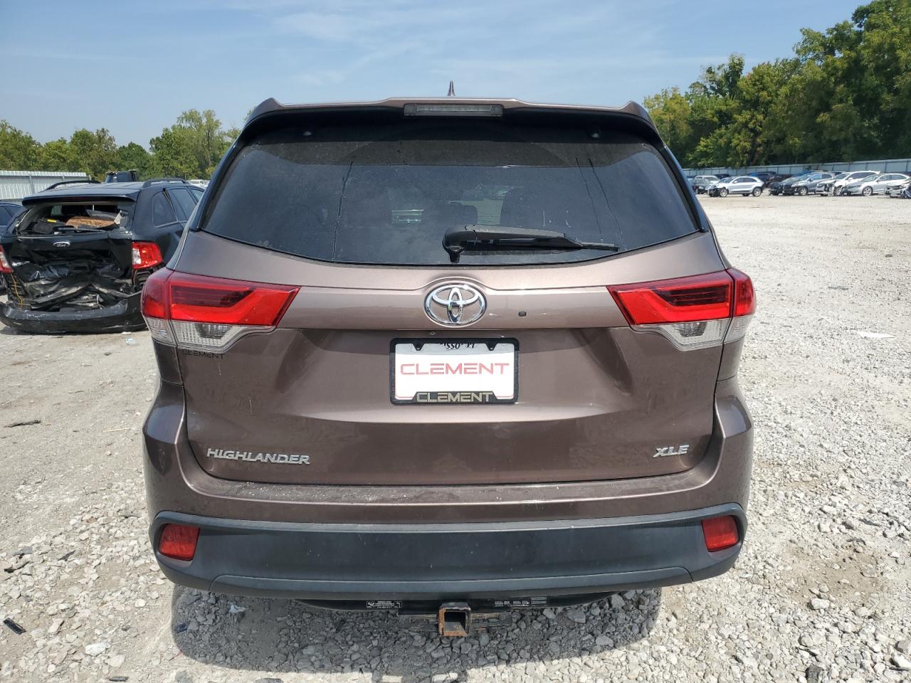 TOYOTA HIGHLANDER SE