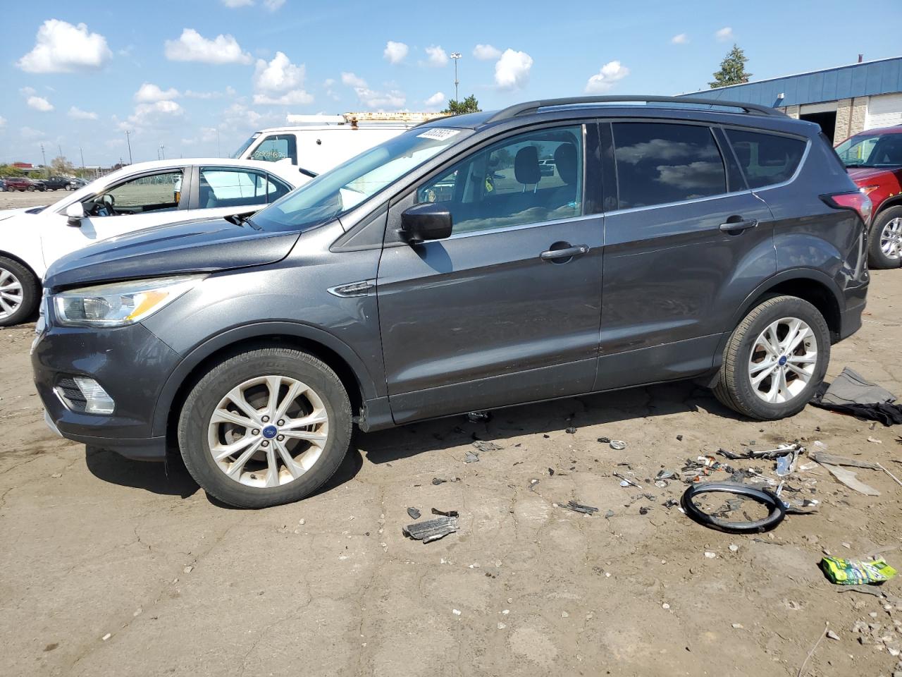 FORD ESCAPE SE