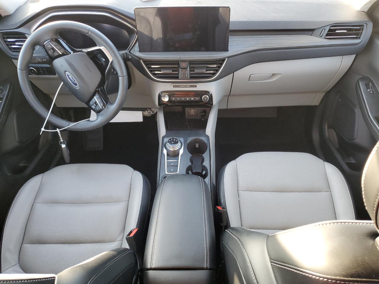 FORD ESCAPE PLATINUM