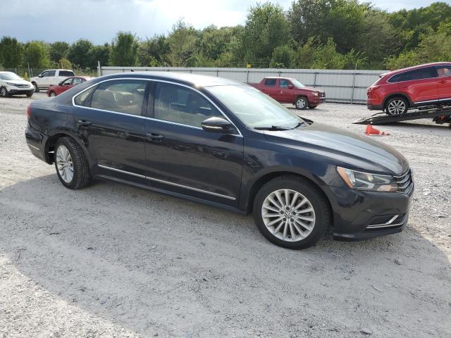 2017 VOLKSWAGEN PASSAT SE 1VWBT7A33HC044129