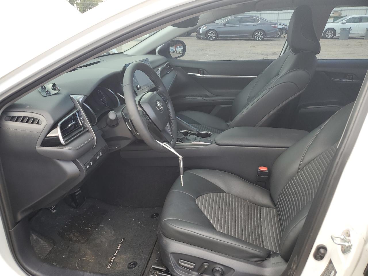 TOYOTA CAMRY SE NIGHT SHADE