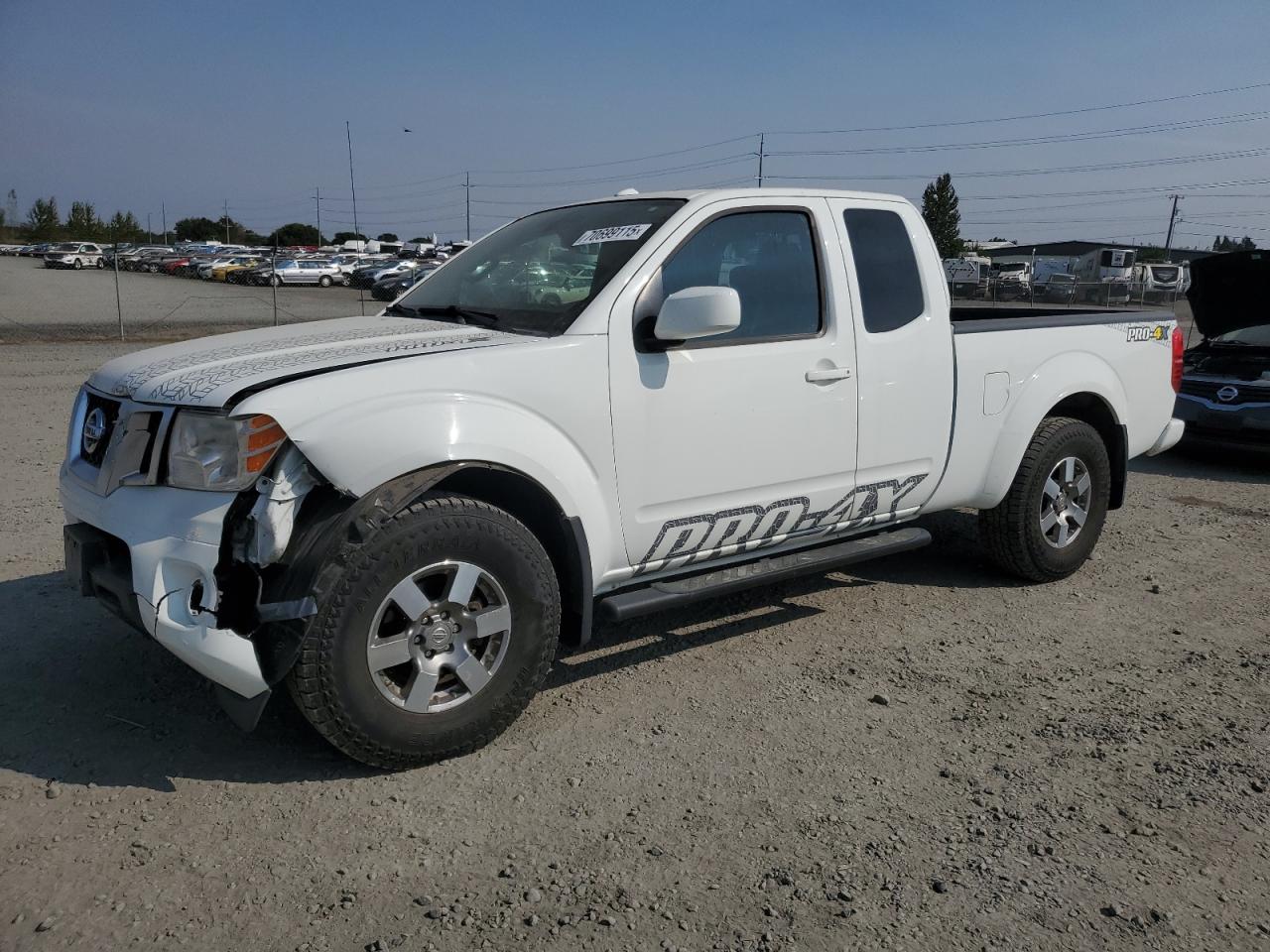 NISSAN FRONTIER SV