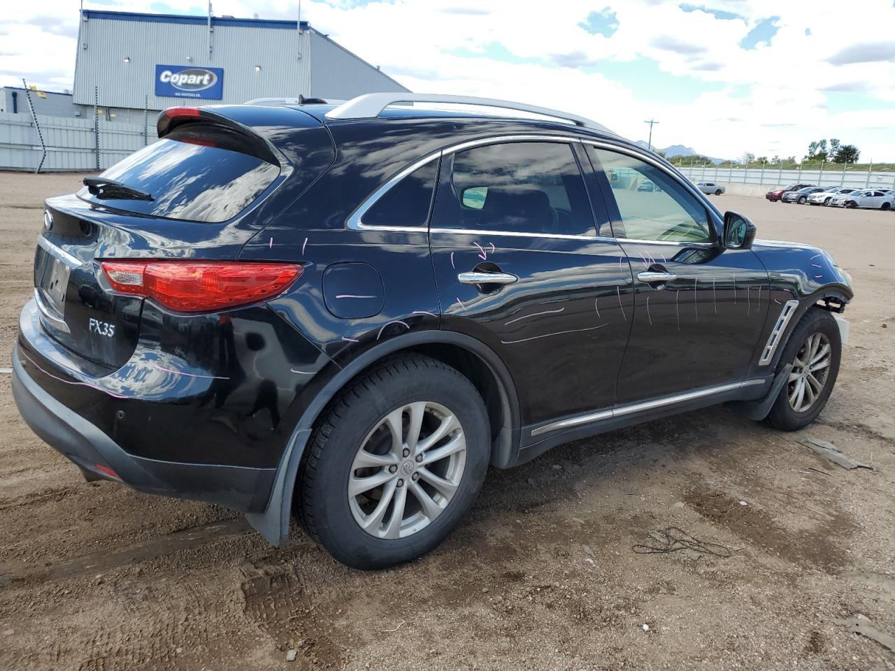 INFINITI FX35