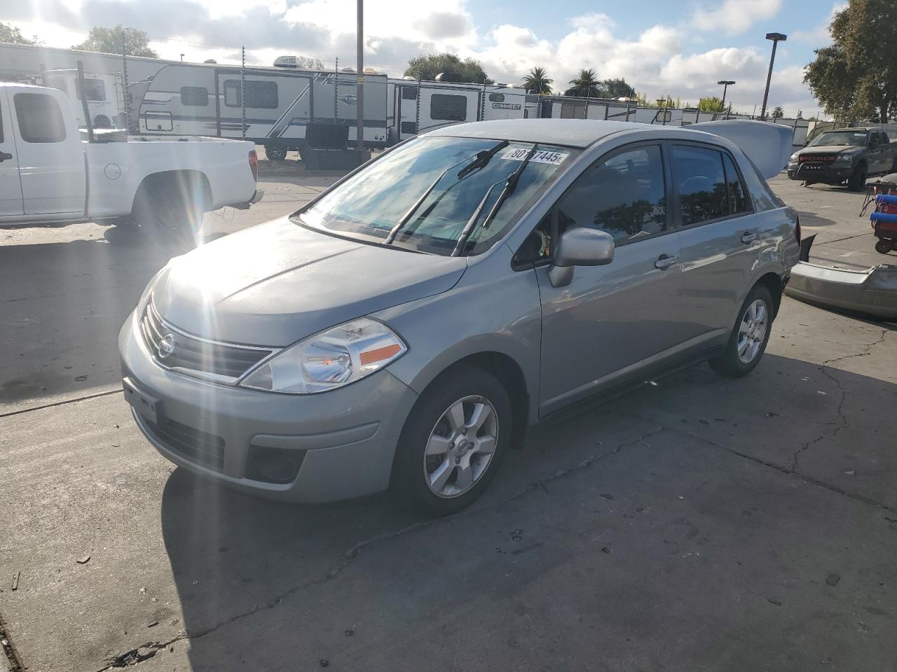 NISSAN VERSA S