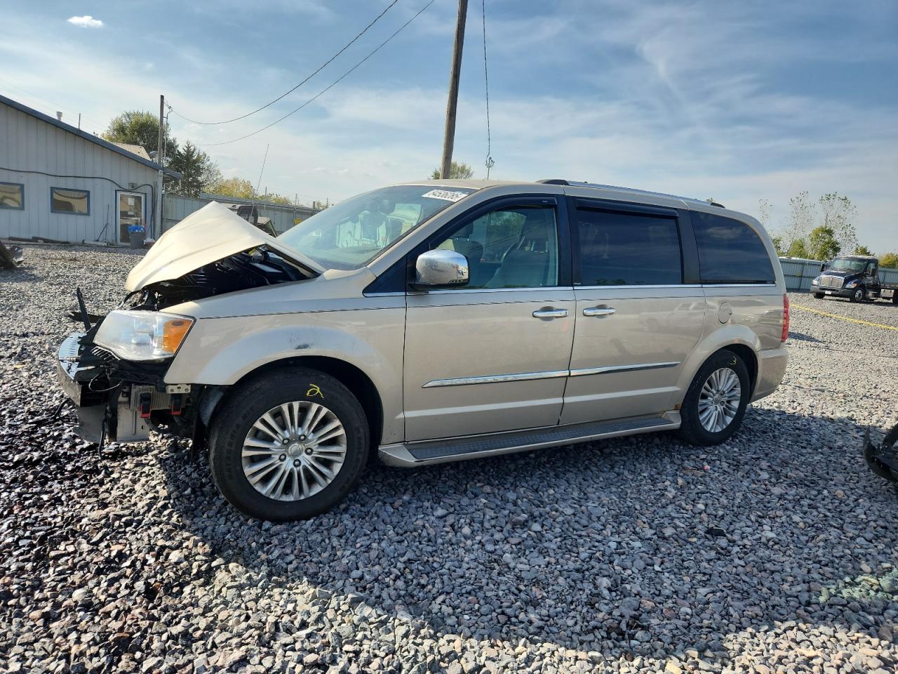 CHRYSLER TOWN & COUNTRY LIMITED