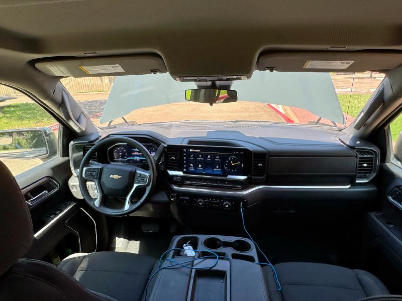 2025 CHEVROLET SILVERADO 1GCUKDED8SZ171415