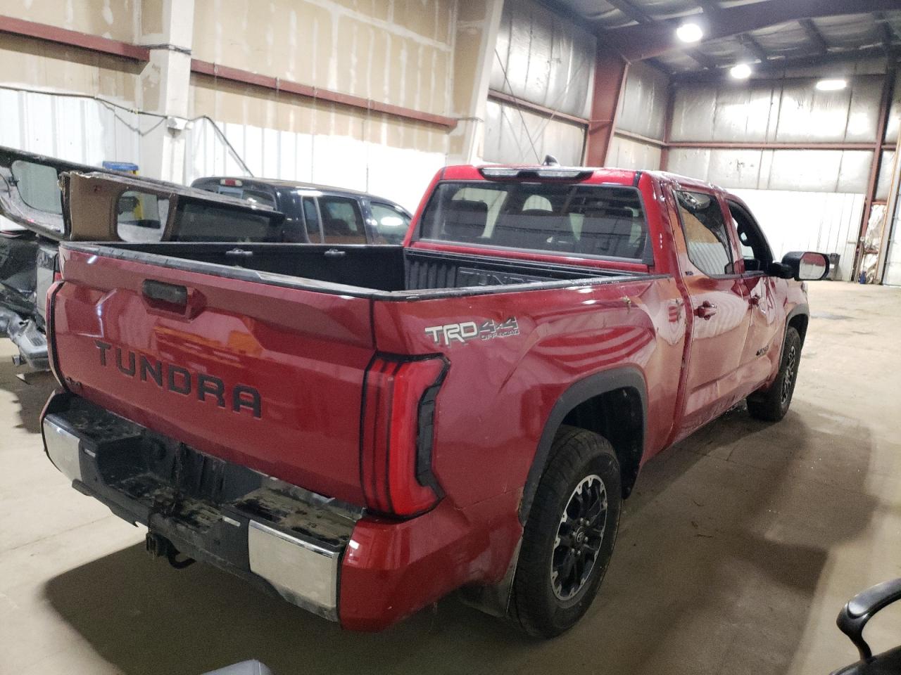 TOYOTA TUNDRA CREWMAX SR5