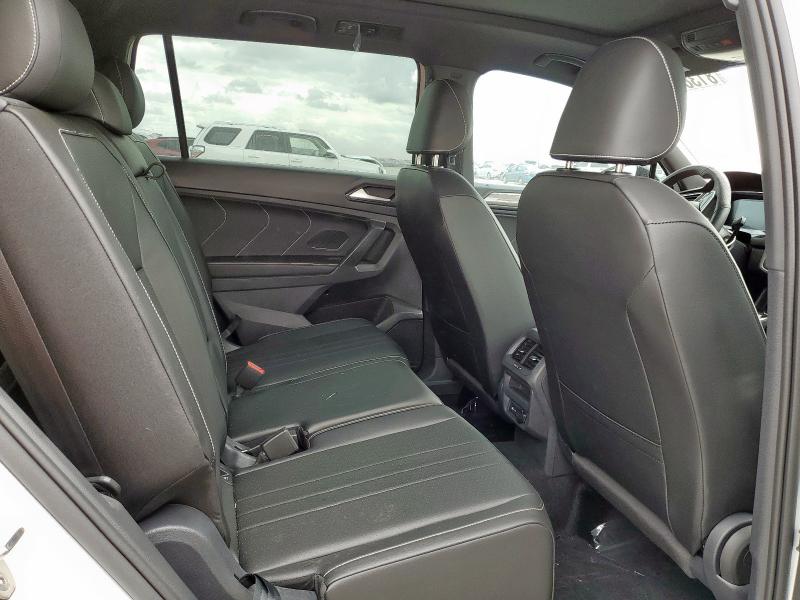 2024 VOLKSWAGEN TIGUAN SE #3318929930