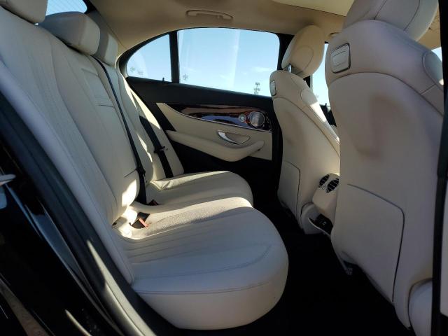 2019 MERCEDES-BENZ E 300 4MAT WDDZF4KB4KA623569