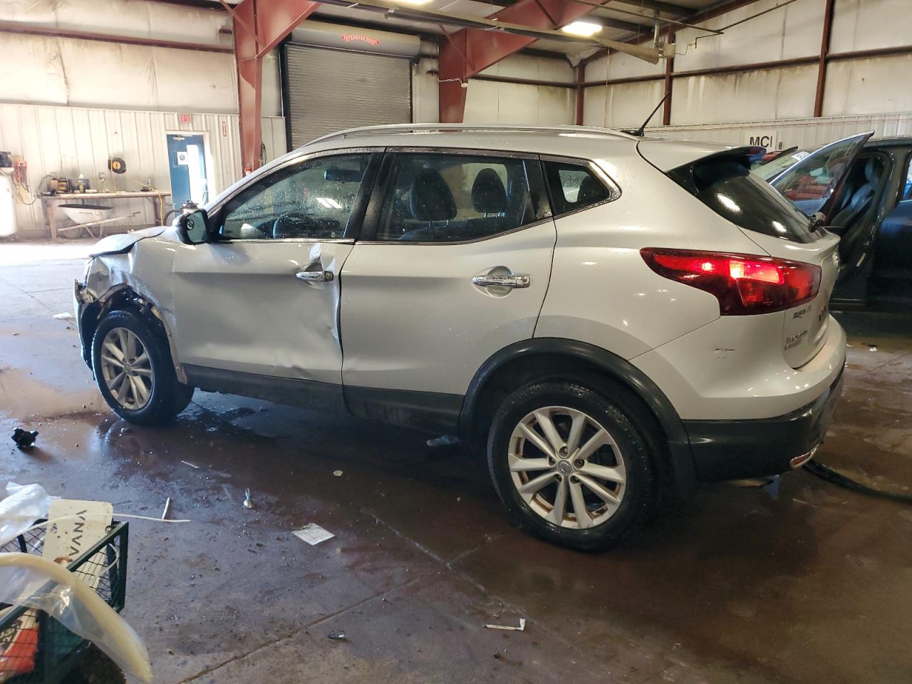 NISSAN ROGUE SPORT S