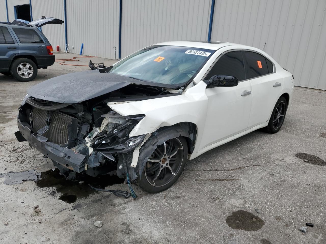 NISSAN MAXIMA S