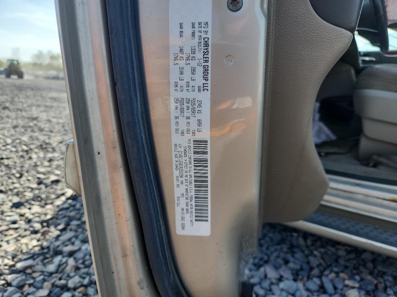 CHRYSLER TOWN & COUNTRY LIMITED