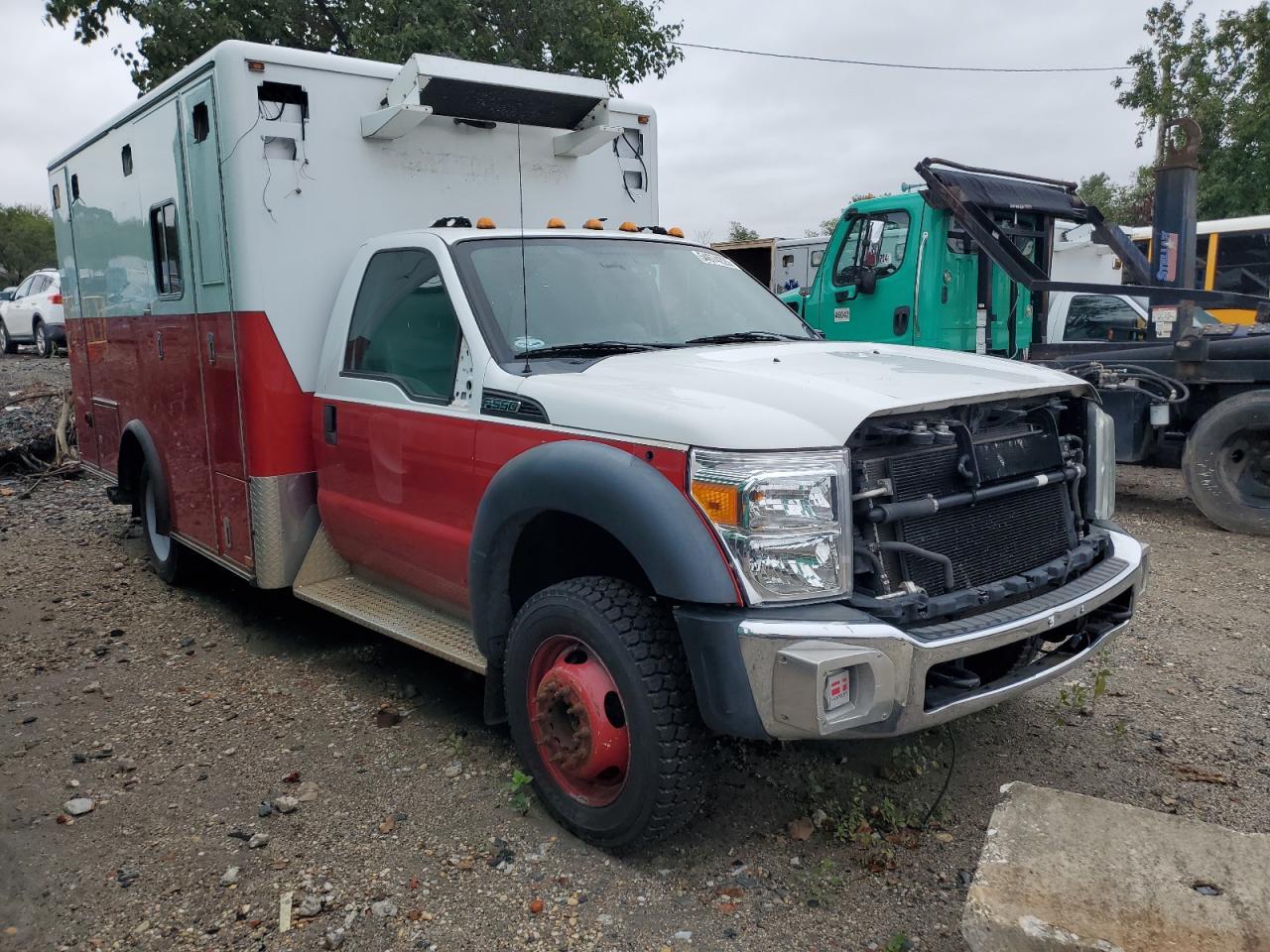 FORD F-550 SUPER DUTY