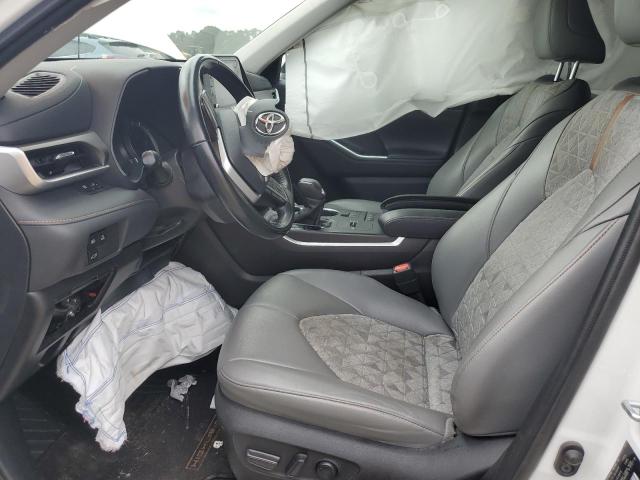 2022 TOYOTA HIGHLANDER HYBRID XLE 5TDABRCH3NS537941