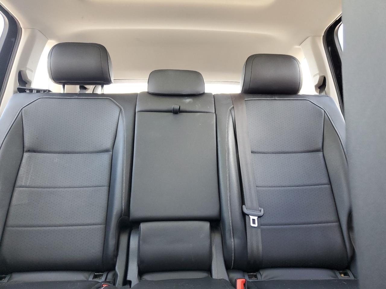 VOLKSWAGEN TIGUAN SE