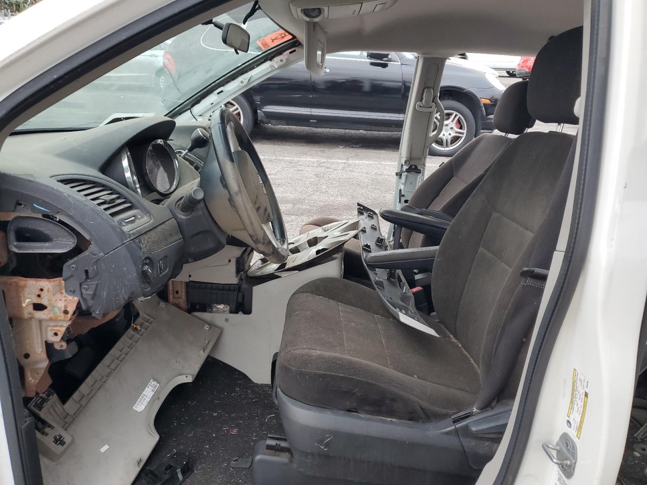 DODGE GRAND CARAVAN SE