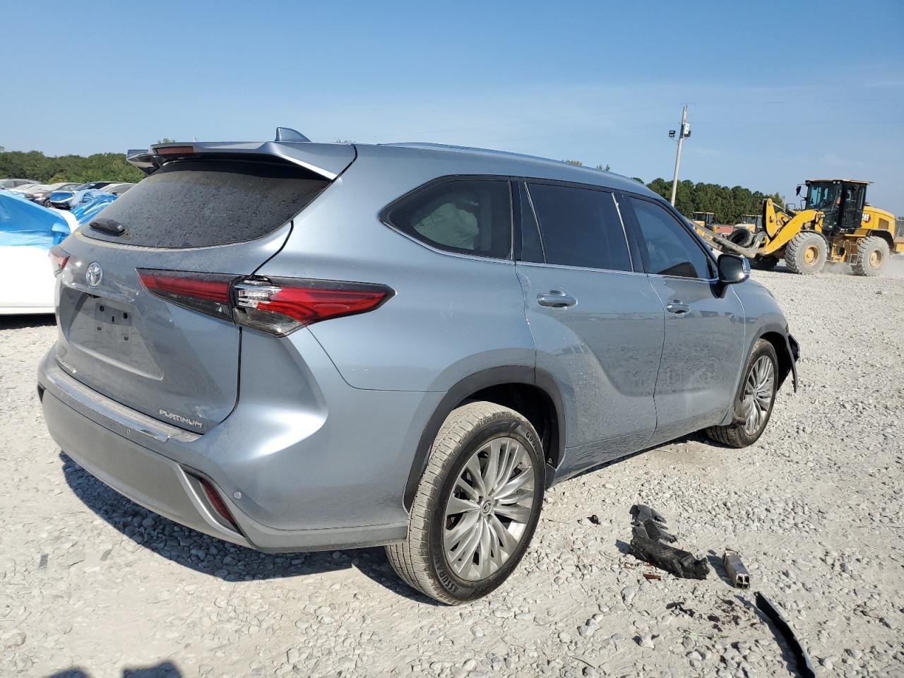 TOYOTA HIGHLANDER PLATINUM