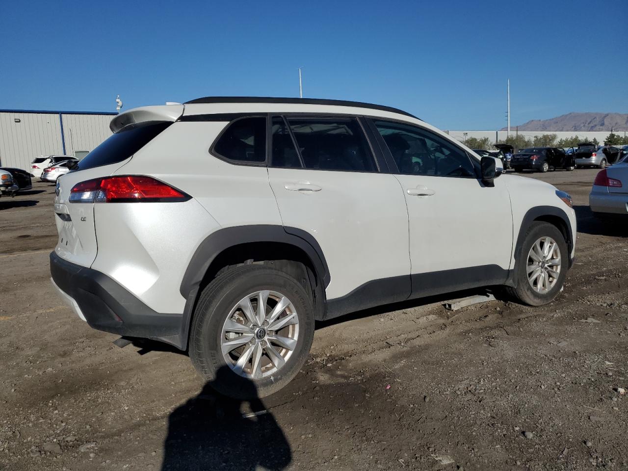 TOYOTA COROLLA CROSS LE