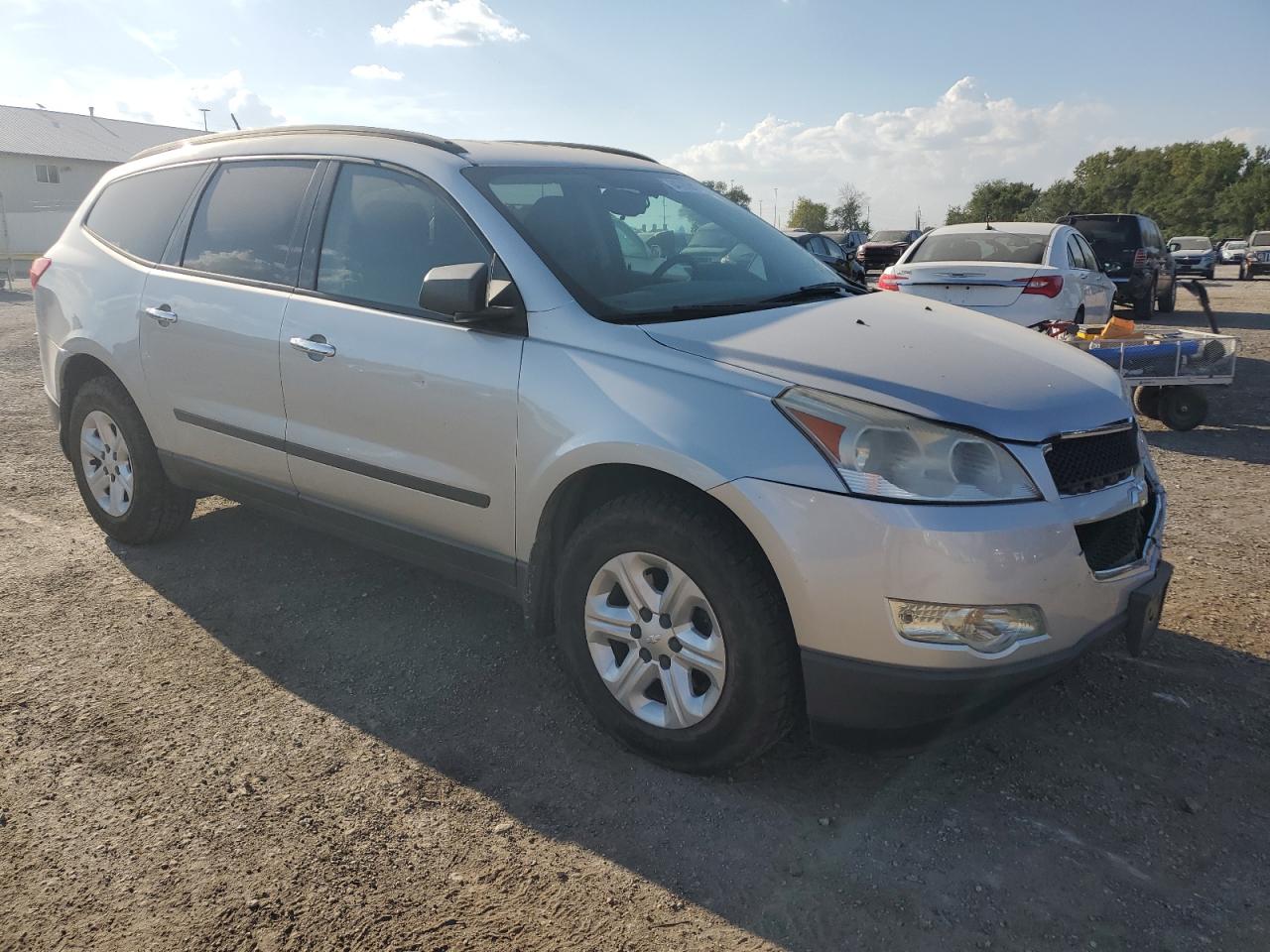 CHEVROLET TRAVERSE LS