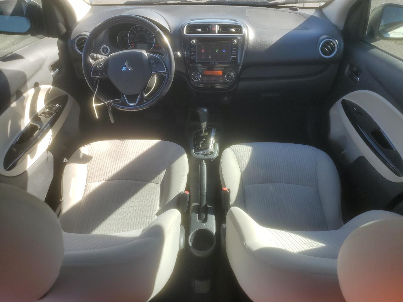 MITSUBISHI MIRAGE G4 SE