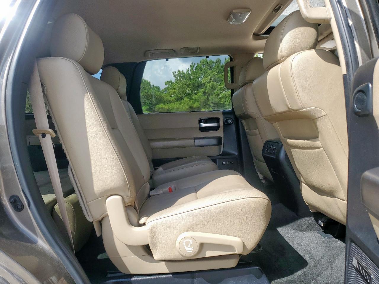 TOYOTA SEQUOIA LIMITED