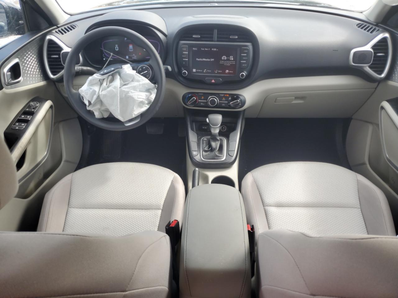KIA SOUL LX