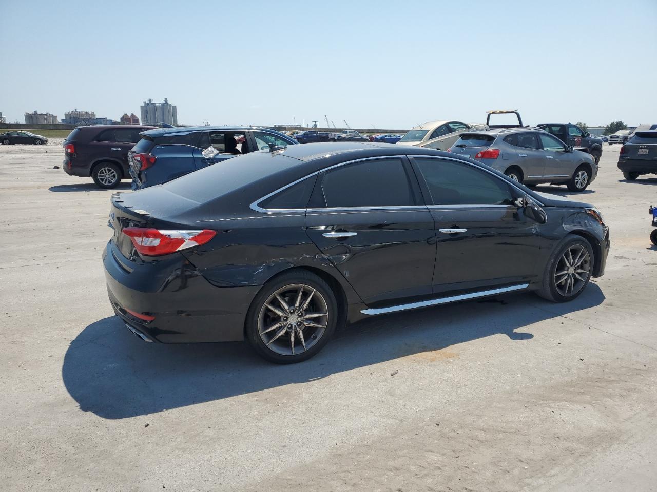 HYUNDAI SONATA SPORT