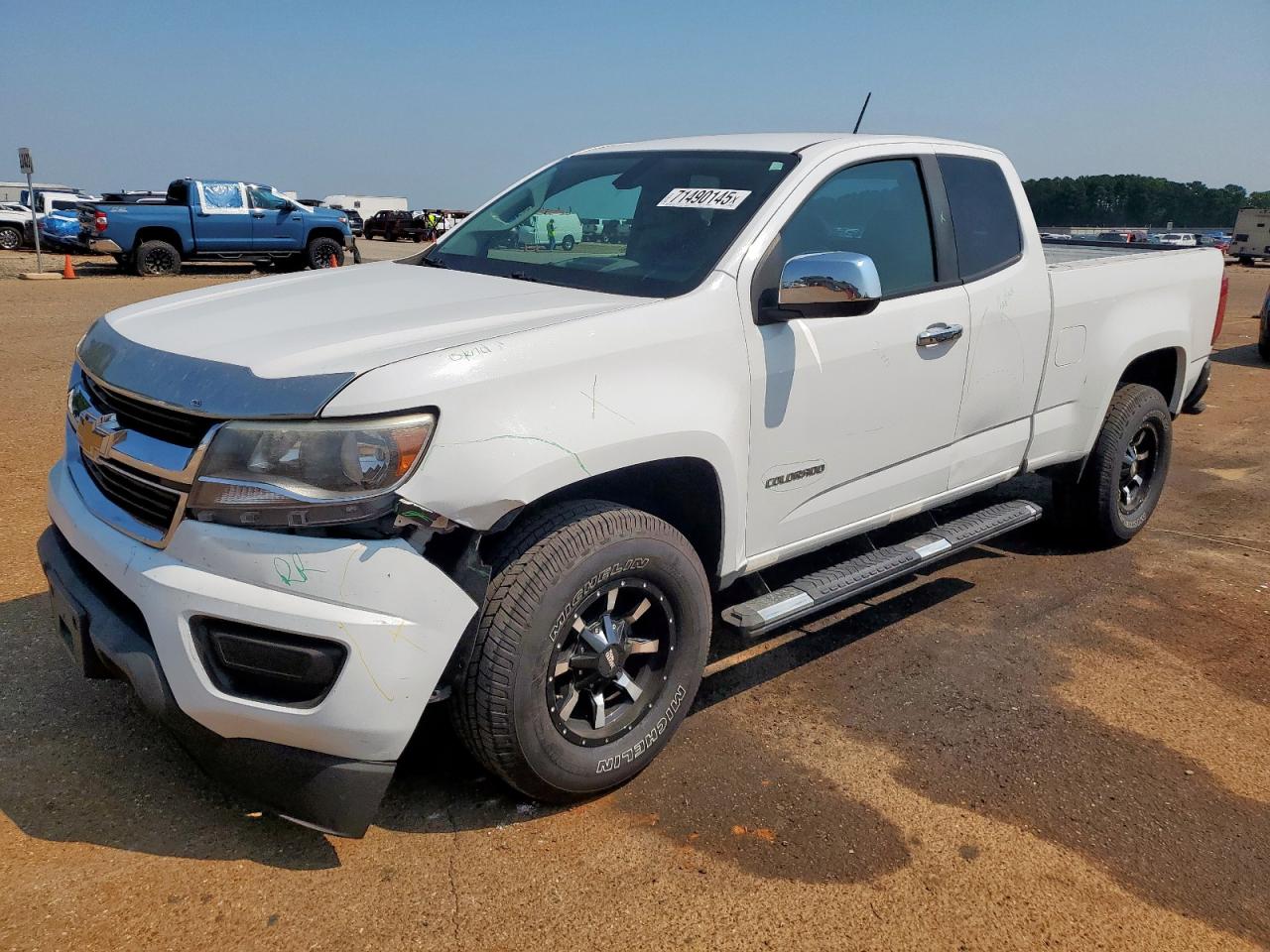 CHEVROLET COLORADO