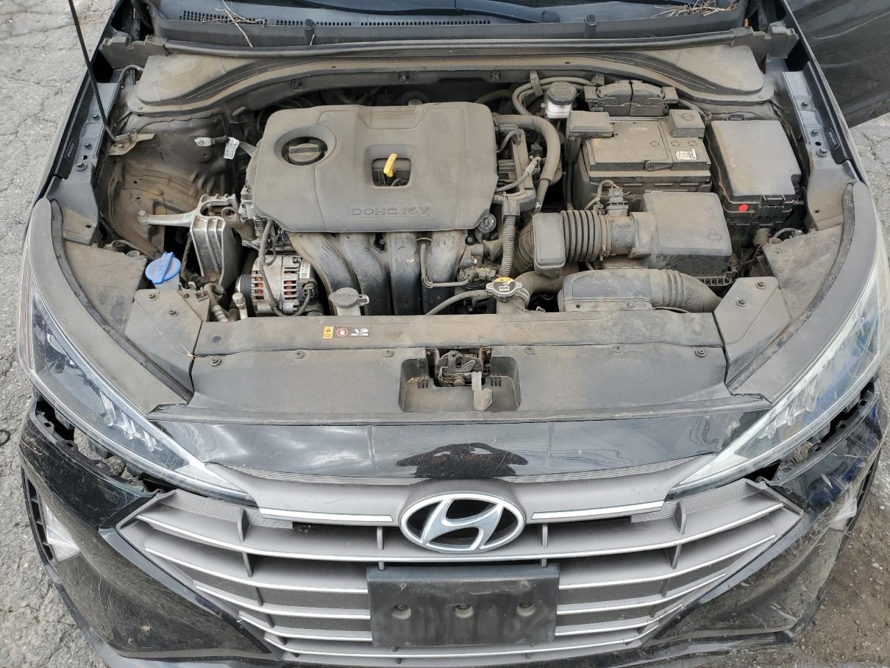 HYUNDAI ELANTRA SEL