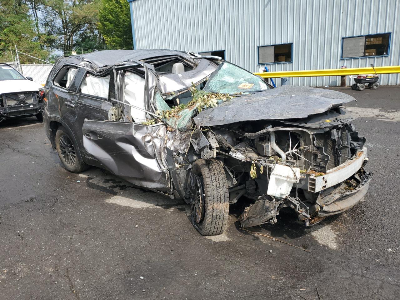 TOYOTA HIGHLANDER XLE