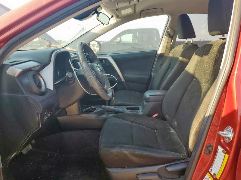 2017 TOYOTA RAV4 LE JTMZFREV2HJ110732