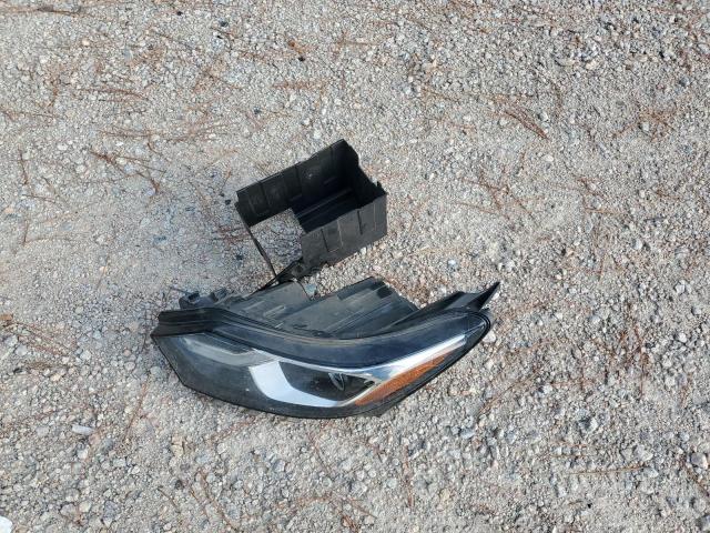 2018 CHEVROLET EQUINOX LT - 2GNAXSEV1J6185935