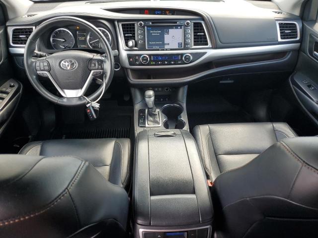 2018 TOYOTA HIGHLANDER SE 5TDJZRFH1JS812949