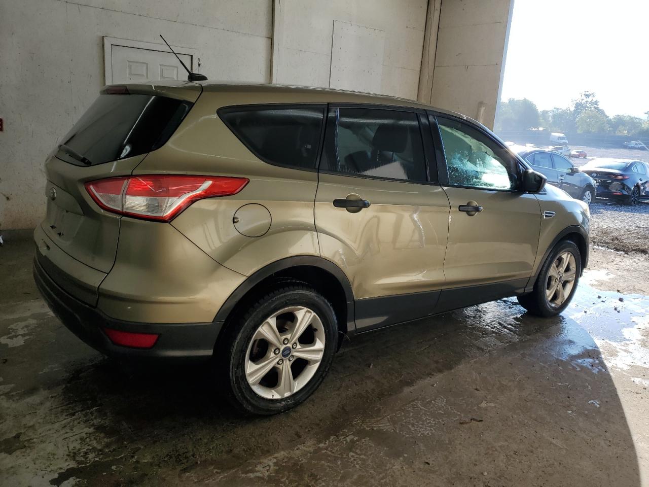 FORD ESCAPE S