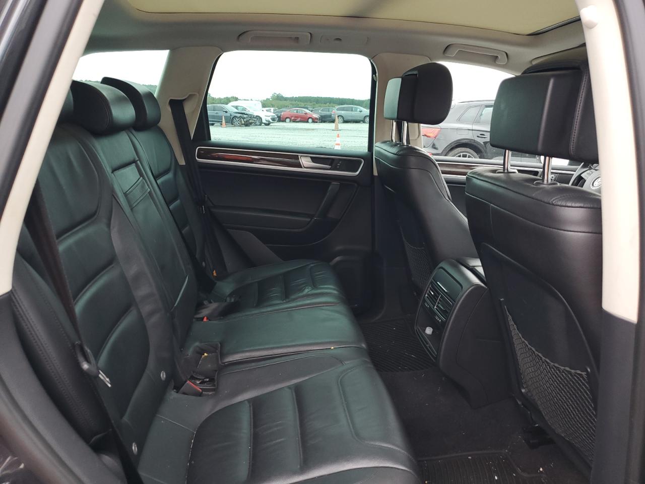 VOLKSWAGEN TOUAREG V6