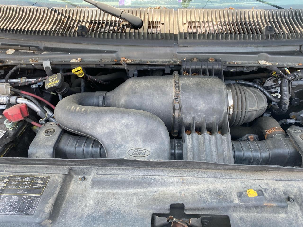 FORD ECONOLINE E250 VAN