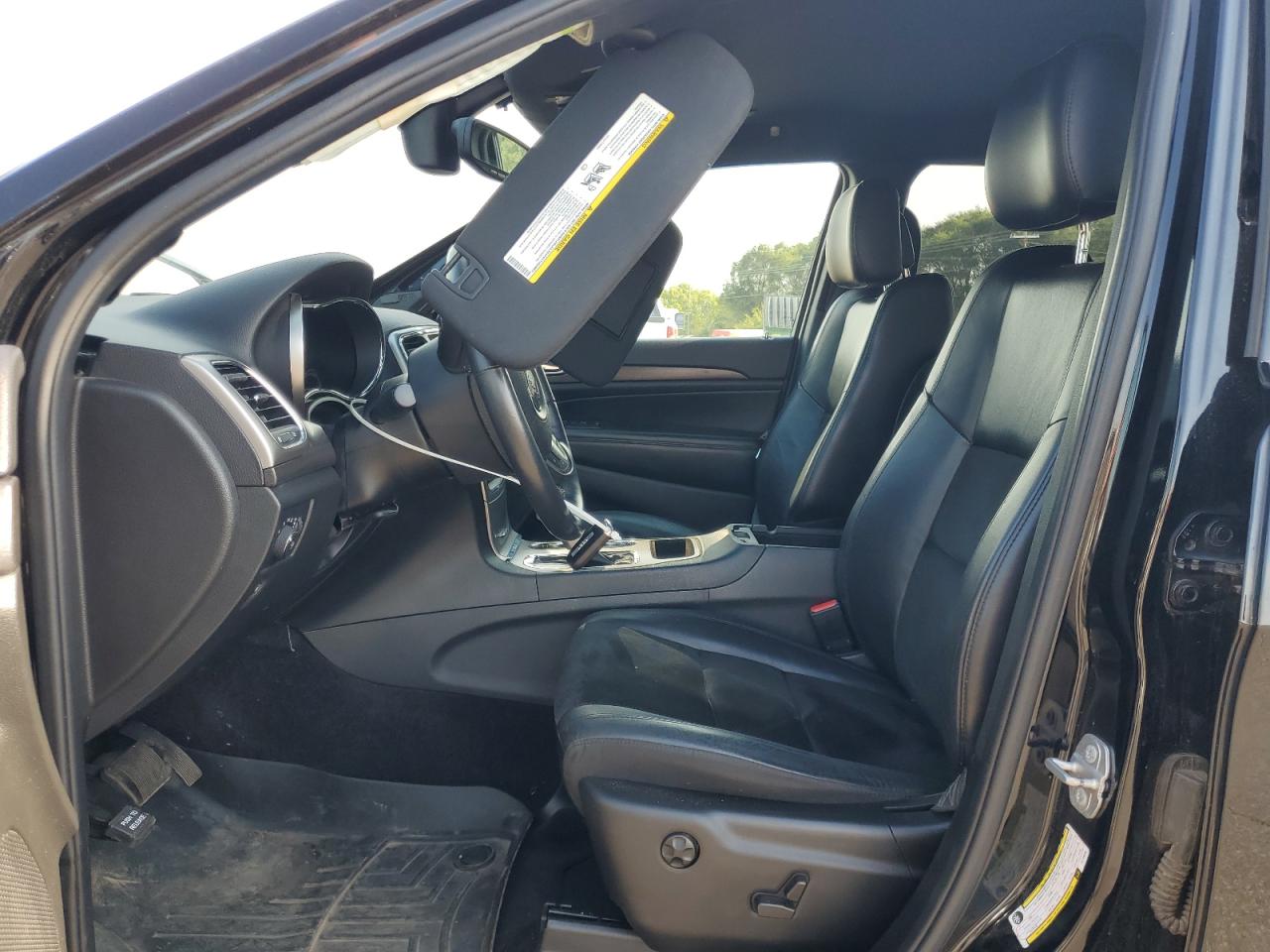 JEEP GRAND CHEROKEE LAREDO