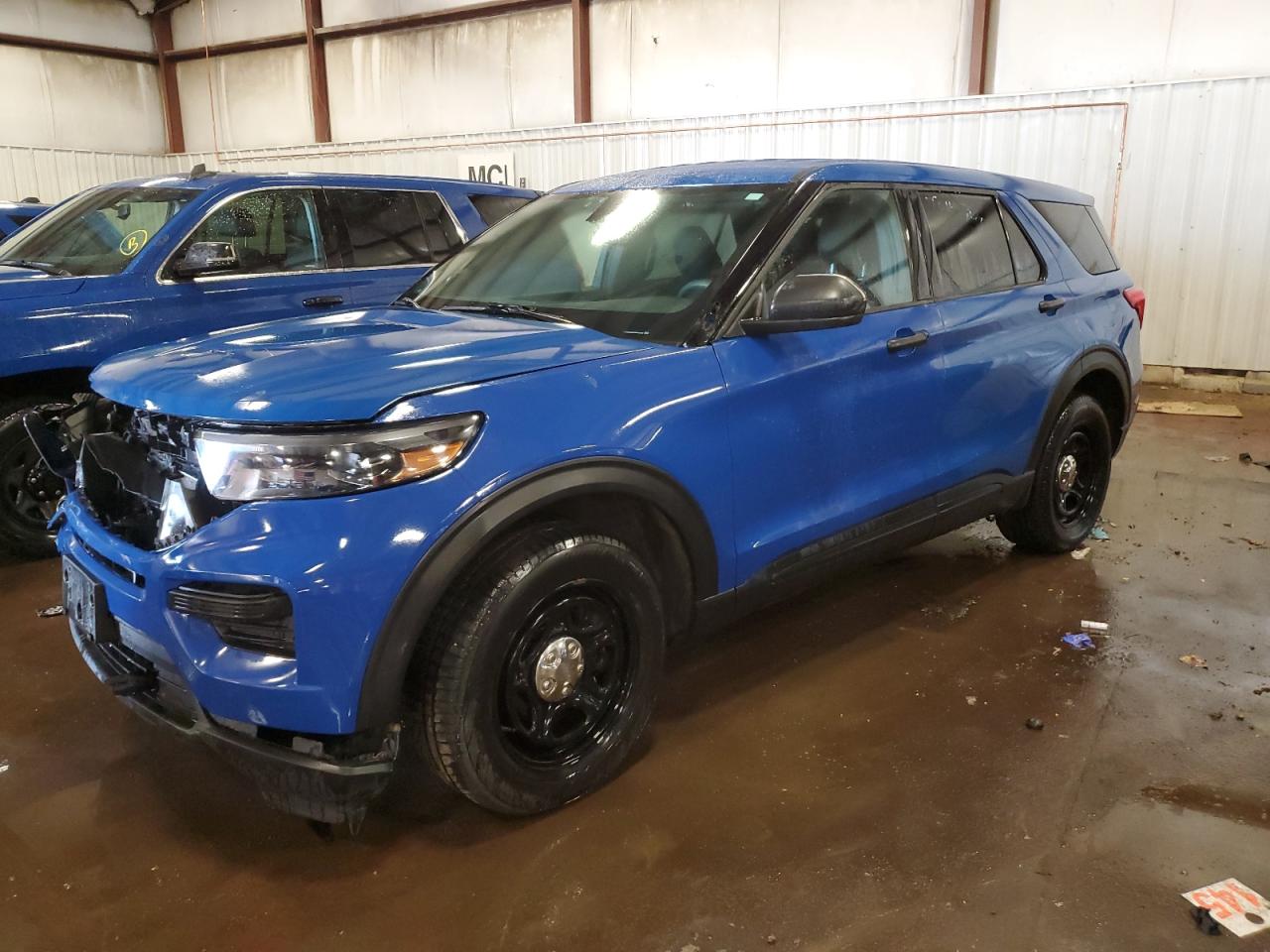  Salvage Ford Explorer