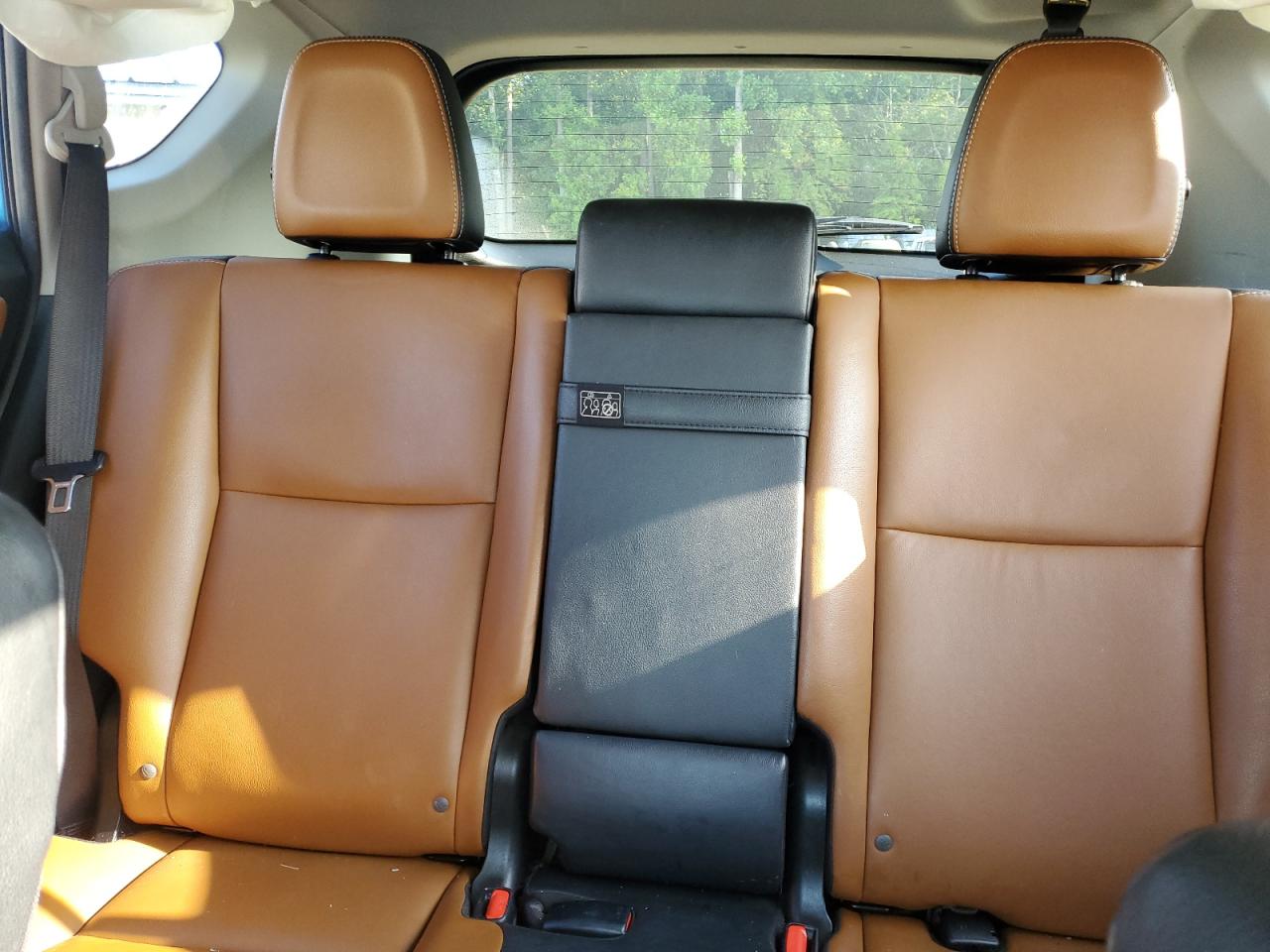 Lot #3312547827 2018 TOYOTA RAV4 HV LIMITED