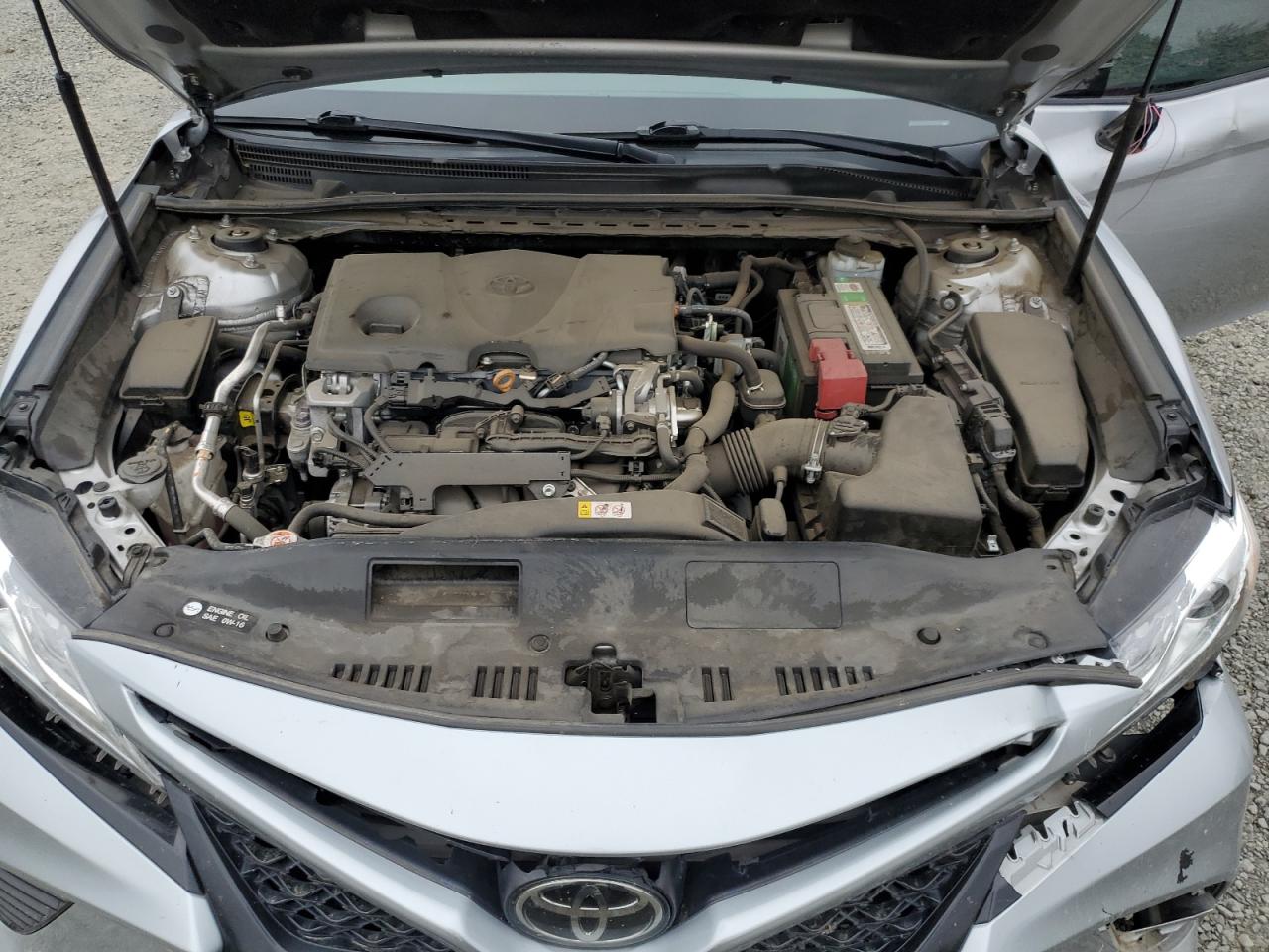 TOYOTA CAMRY XSE