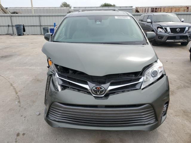 2019 TOYOTA SIENNA XLE #3291787554