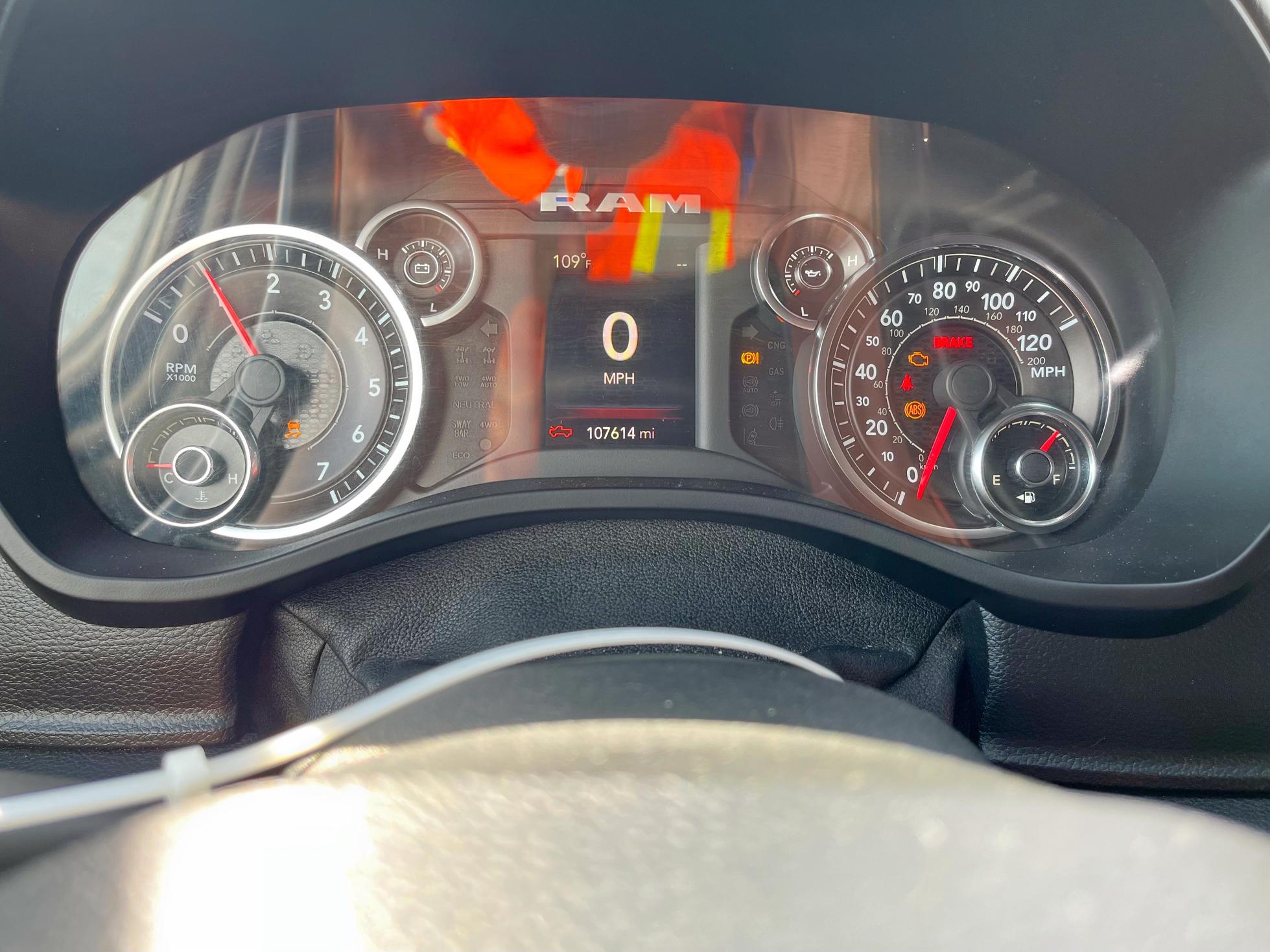 2019 RAM 1500 BIG H 1C6SRFFT9KN715181