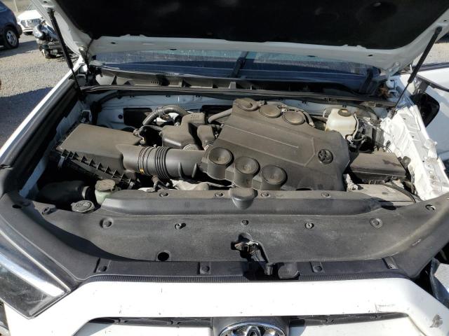 2018 TOYOTA 4RUNNER SR JTEBU5JR1J5541307